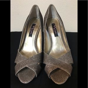 Nina Fosseta GM “Coffee” Sparkle Dress Pump/Heel. Sz 8.5.